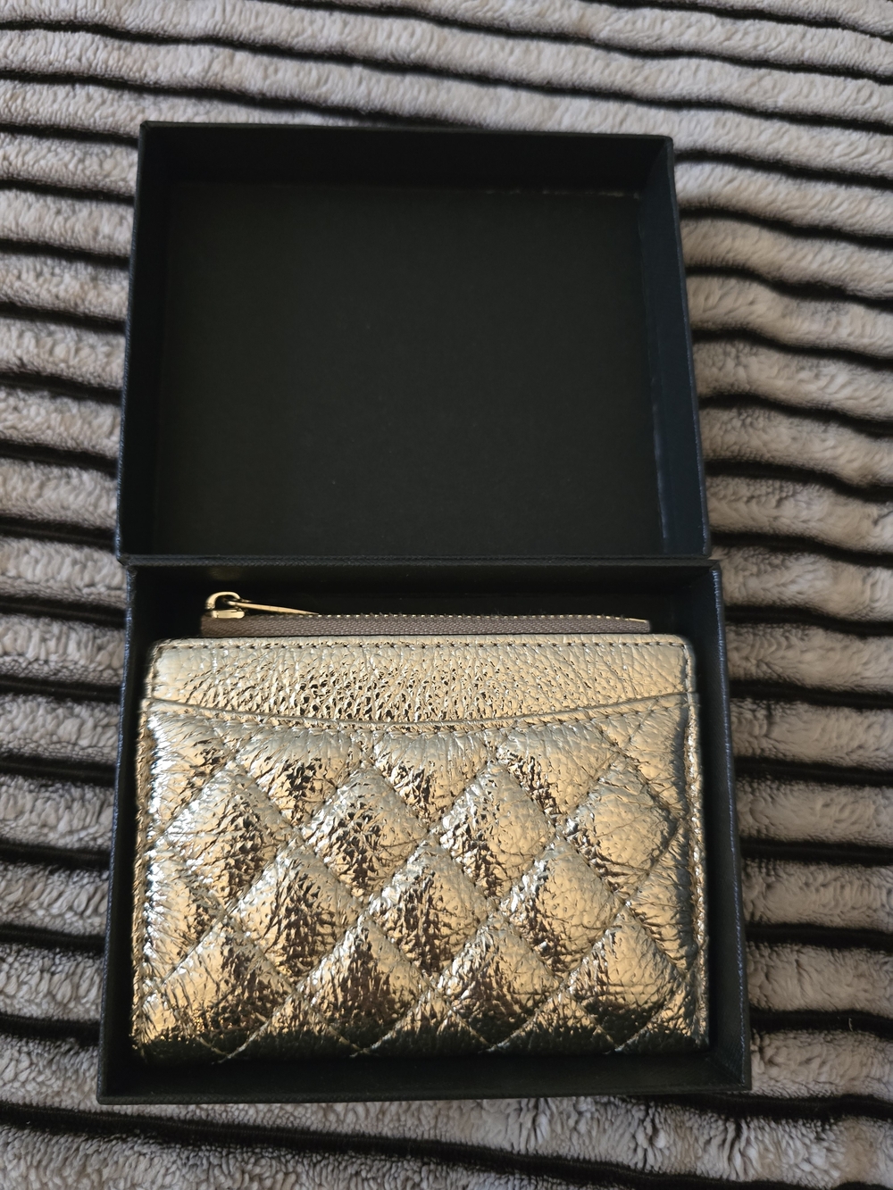 Metallic Quilted Leather Card Wallet - Gold